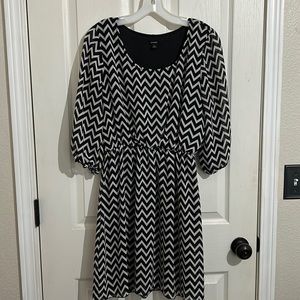 Espresso Chevron knee-length dress